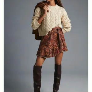 Anthropologie Vintage-Style Floral Mini Skirt Wrap Design Autumn Earth Tones