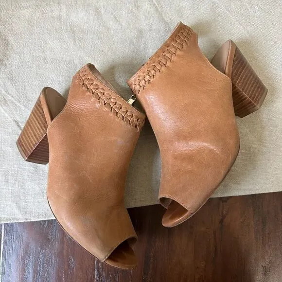 ANTHROPOLOGIE Woven Detail Shooties Peep Toe Booties Tan Leather