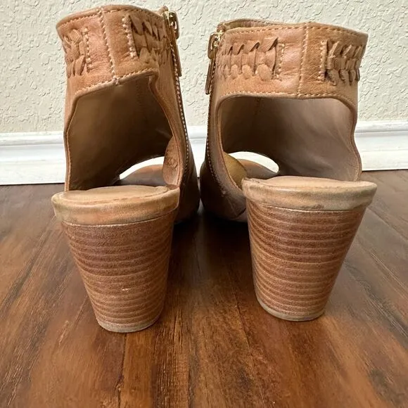 ANTHROPOLOGIE Woven Detail Shooties Peep Toe Booties Tan Leather