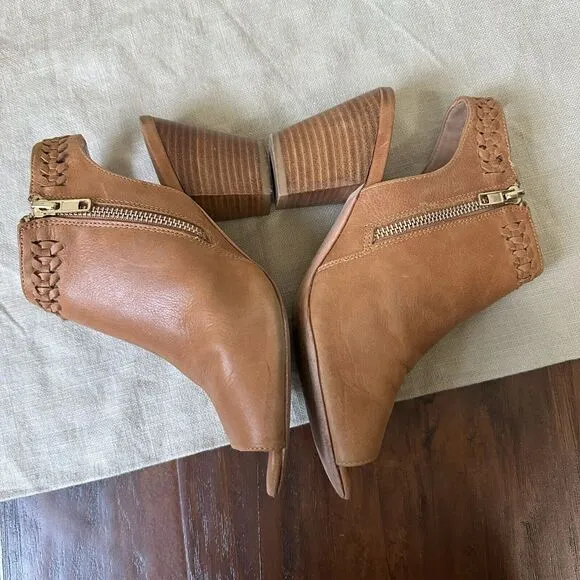 ANTHROPOLOGIE Woven Detail Shooties Peep Toe Booties Tan Leather