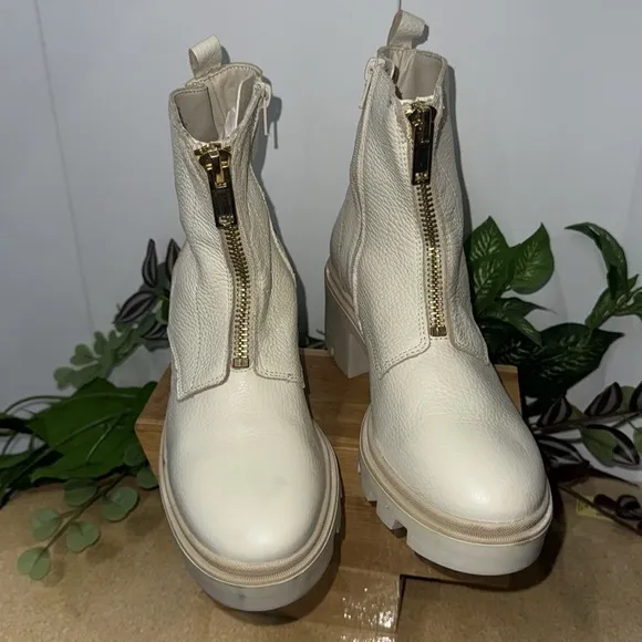 Antonio de Faria  Lug Sole Chelsea Boots (1425)