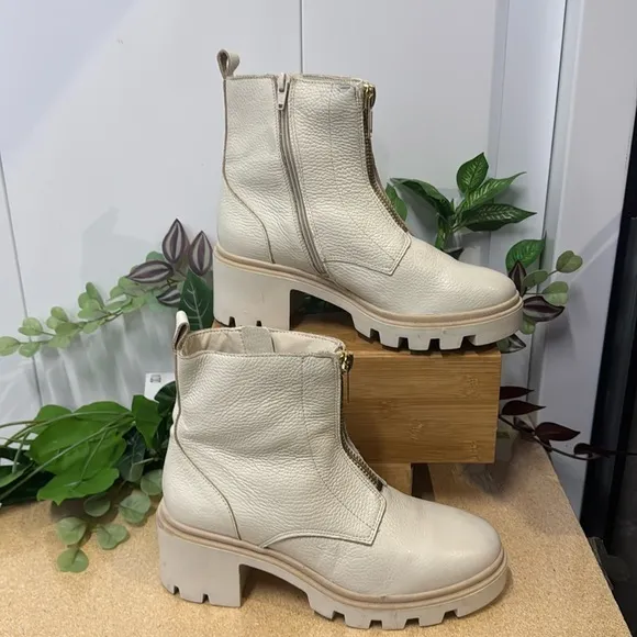 Antonio de Faria  Lug Sole Chelsea Boots (1425)