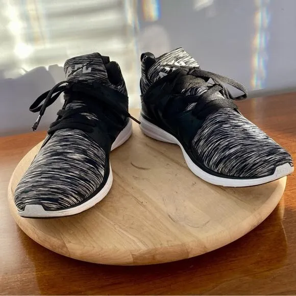 APL Women’s US 10 Athletic Propulsion Labs ASCEND W Sneaker Shoe Black White