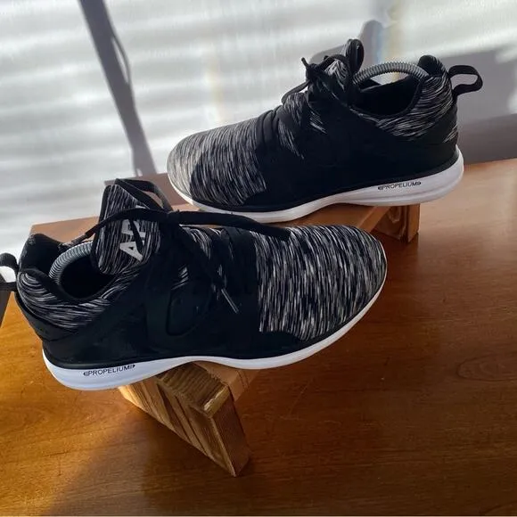 APL Women’s US 10 Athletic Propulsion Labs ASCEND W Sneaker Shoe Black White