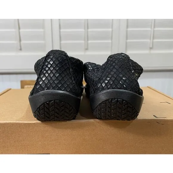 Arcopedico Women's L15 Slip Ons Black Shine Size 7/7.5 US 38 EU NWOB Ballet Flat