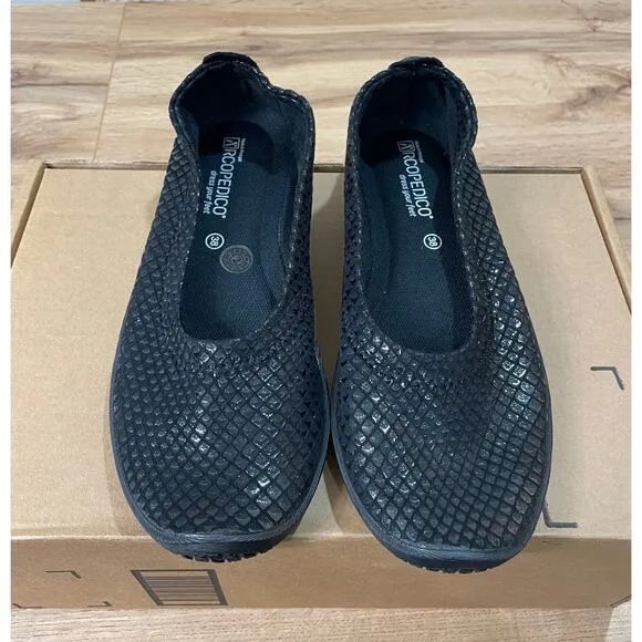 Arcopedico Women's L15 Slip Ons Black Shine Size 7/7.5 US 38 EU NWOB Ballet Flat
