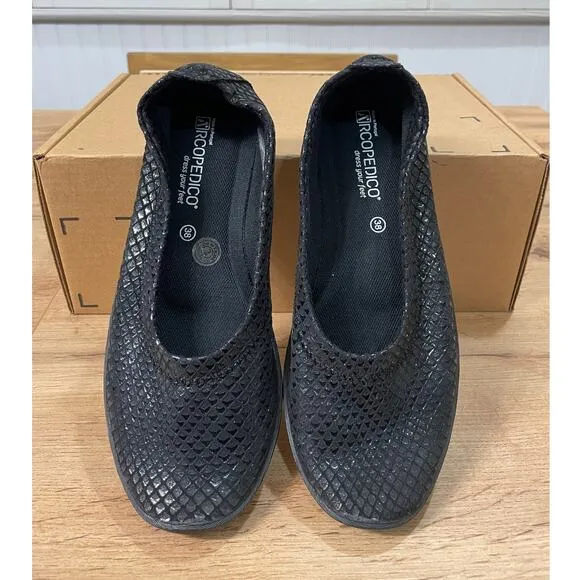 Arcopedico Women's L15 Slip Ons Black Shine Size 7/7.5 US 38 EU NWOB Ballet Flat