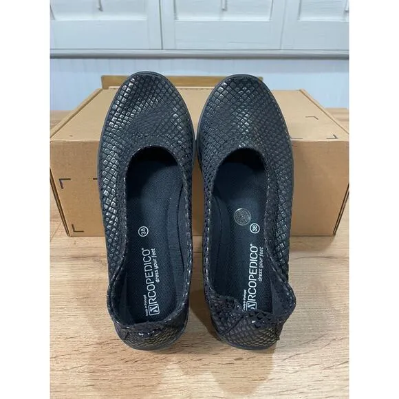 Arcopedico Women's L15 Slip Ons Black Shine Size 7/7.5 US 38 EU NWOB Ballet Flat