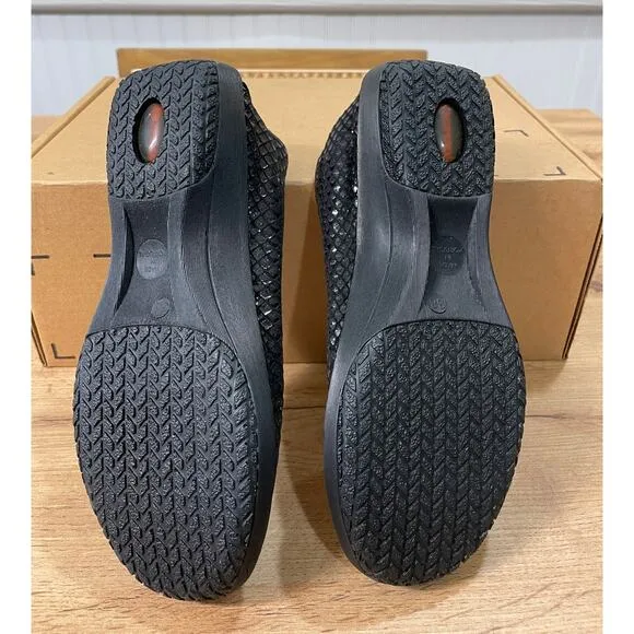 Arcopedico Women's L15 Slip Ons Black Shine Size 7/7.5 US 38 EU NWOB Ballet Flat