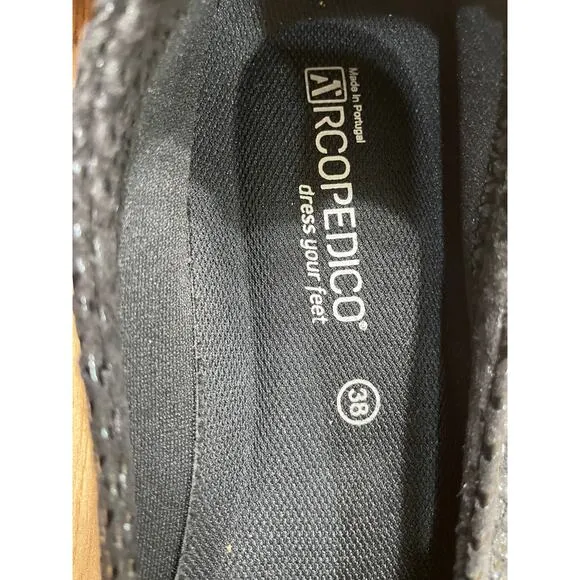 Arcopedico Women's L15 Slip Ons Black Shine Size 7/7.5 US 38 EU NWOB Ballet Flat
