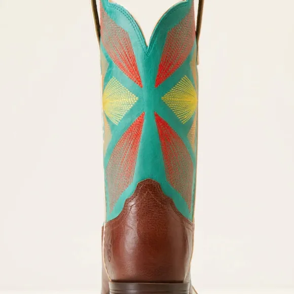 Ariat Wild Stitching Brand New in Box Women Oak Grove western cowboy boots 9.5 B