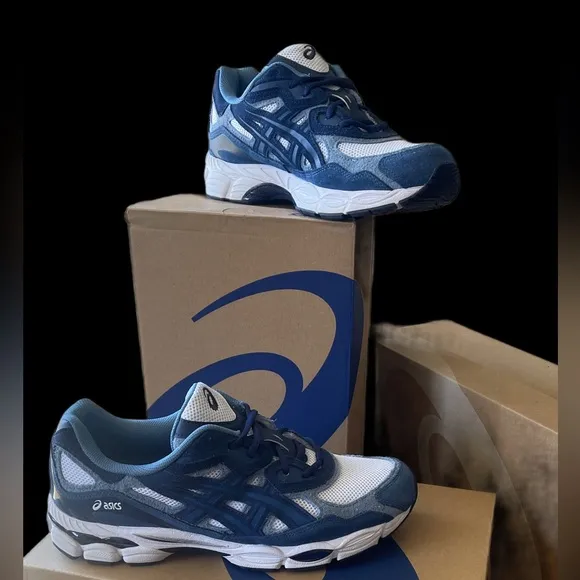 ASICS 🔥GEL-NYC Men’s size 10.5 Dynamic Blue and White Running / Lifestyle Shoes