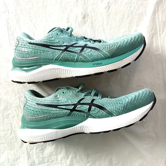 ASICS Women's Gel-Cumulus Teal 24 Running Sneakers Shoes SZ 8.5 Worn 1X