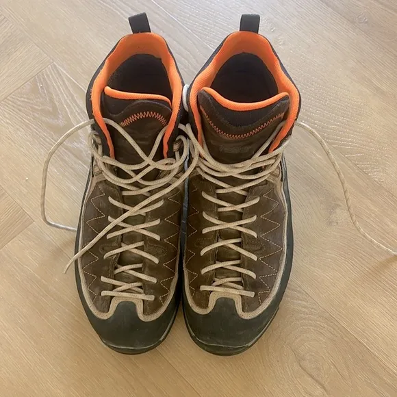 Asolo Men's Jumla Boot - EUC US 10