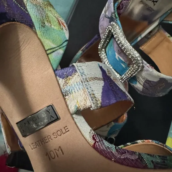 Badgley Mischka Women's Multicolor Heels