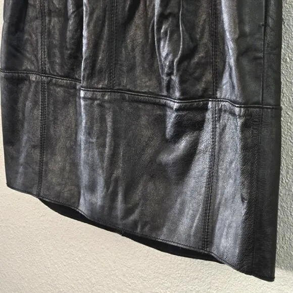 BCBGMaxAzria Women's Leather Skirt Black Lambskin Pleated Mini Size L Mid Rise