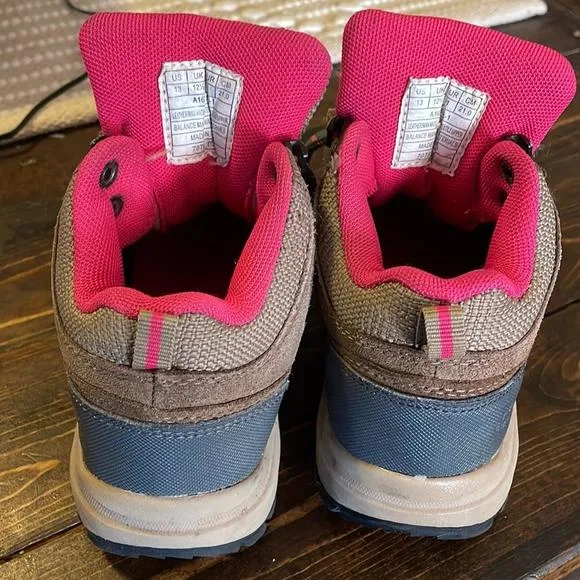 Bearpaw kids boots BearPaw