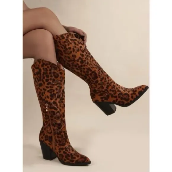 Berness Arizona Leopard Print Western Embroidered Low Heeled Cowboy Boots