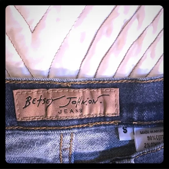 Betsey Johnson 90s Vintage straight leg Jeans!