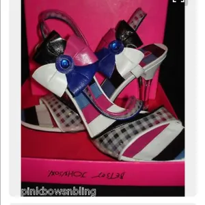 Betsey Johnson barbie candy bow heels Lucite shoes vintage white blue pink 10