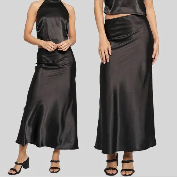 BIAS SATIN SLIP SKIRT - BLACK