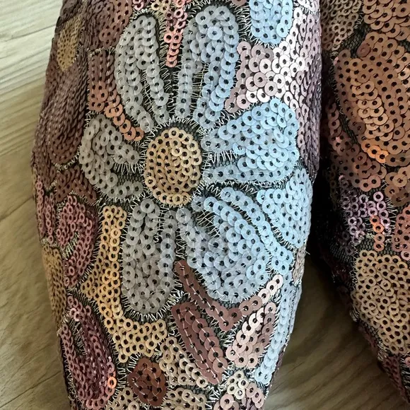 Birdies Shoes The Dove Floral Pink Petal Sequin Slip On Mule Women's Sz 10.5