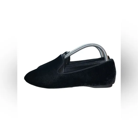 Birdies Starling Slip On Shoes Flats Loafers Black Velvet Size 8.5W (wide)