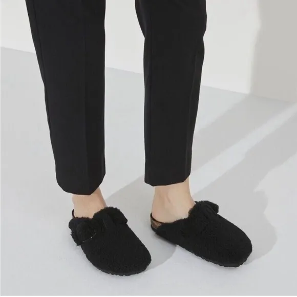 Birkenstock Boston Fur Lined Shearing Sandals/ Clog Shoes (Black) size 37