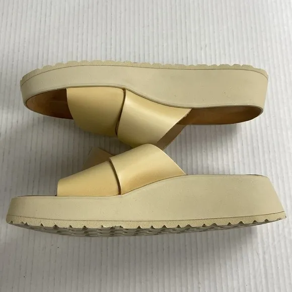 Birkenstock Papillio Almina Leather Platform Sandal Narrow Fit EU41 Ecru 1026906