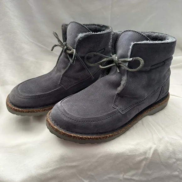 Birkenstock Women’s BAKKI in Graphite Gray; Size EU 38 Regular Width (US 7-7.5)