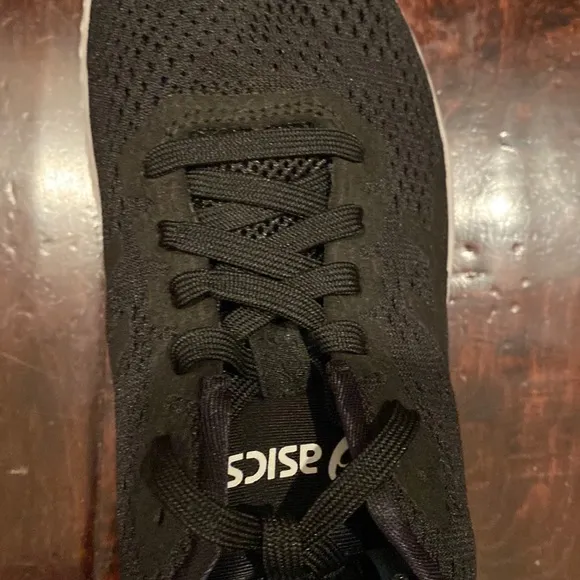 Black GEL-KENUN ASICS