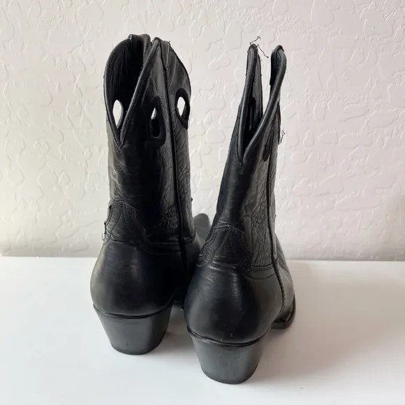 Black Star Black Snip Toe Cowboy Boots Matador Leather Cutout Western