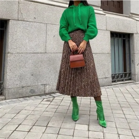 BLOGGER'S FAVE! Zara Faux Leather Pleated Snakeskin Skirt Sz XS, M NWT