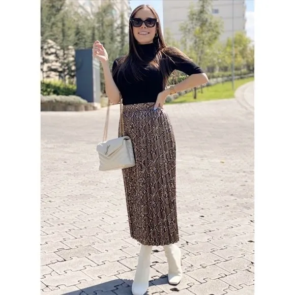 BLOGGER'S FAVE! Zara Faux Leather Pleated Snakeskin Skirt Sz XS, M NWT