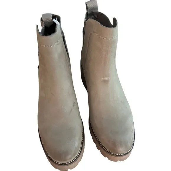 BLONDO Danika Waterproof Boot Ankle Mushroom Nubuck Leather 7.5 New with Wear