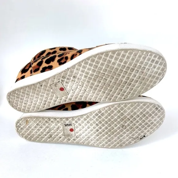 Blondo Leopard Glenda Waterproof Zip Up Hidden Wedge Heel Sneakers Calf Hair 10