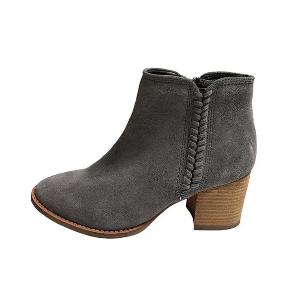 Blondo Nina Waterproof Suede Grey Boots Size 5