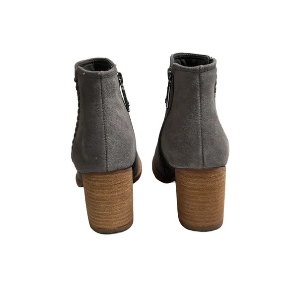Blondo Nina Waterproof Suede Grey Boots Size 5