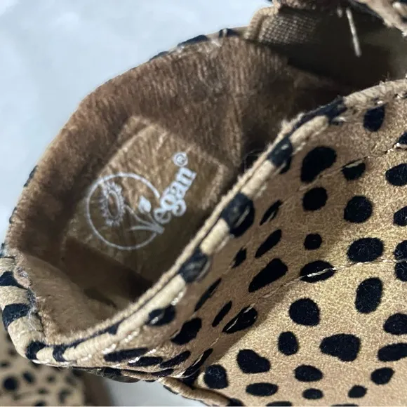 Blowfish Vegan Ankle Boots Size 6.5 Leopard Print