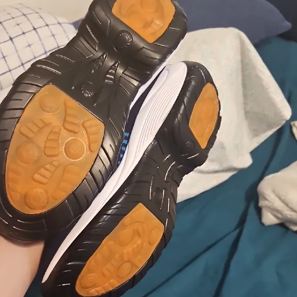 Blue and Black Athletic Shoes with Breathable Knit Design
