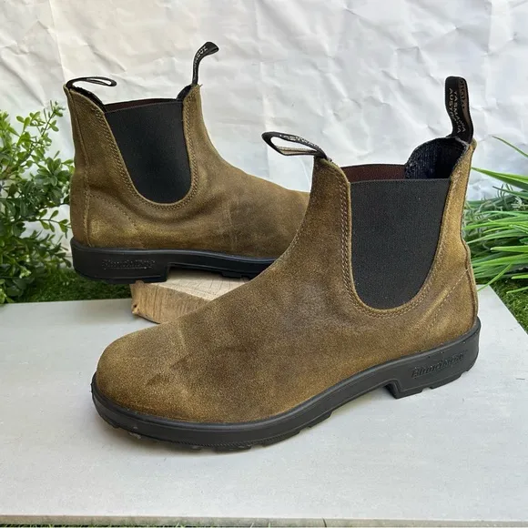 Blundstone 1615MEN'S ORIGINALSSUEDE BOOTS - DARK OLIVE Sz US 10.5 gently used