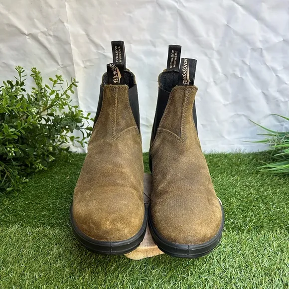 Blundstone 1615MEN'S ORIGINALSSUEDE BOOTS - DARK OLIVE Sz US 10.5 gently used