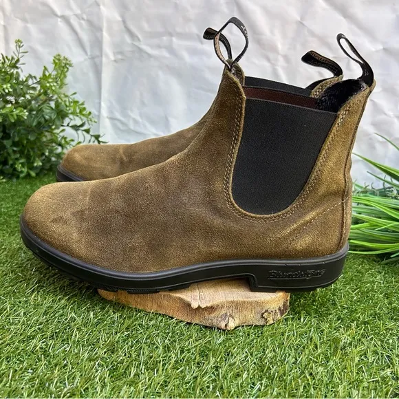 Blundstone 1615MEN'S ORIGINALSSUEDE BOOTS - DARK OLIVE Sz US 10.5 gently used