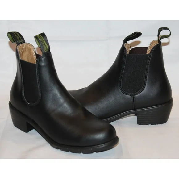 Blundstone Women's‎ Vegan Leather Chelsea Boots Style 2231 BLACK NEW IN BOX