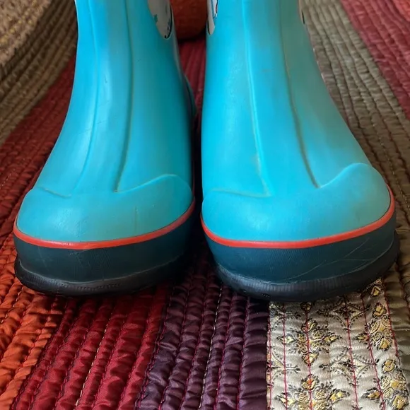 BOGS Classic Penguins Winter Boot - Kids Penguin youth