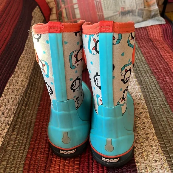 BOGS Classic Penguins Winter Boot - Kids Penguin youth