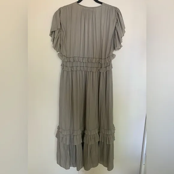 Bohme Willa ruffle Dress in sage size large