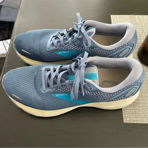 Books blue Ghost 14 running low top laced tennis shoes men’s 11 B dna loft sport