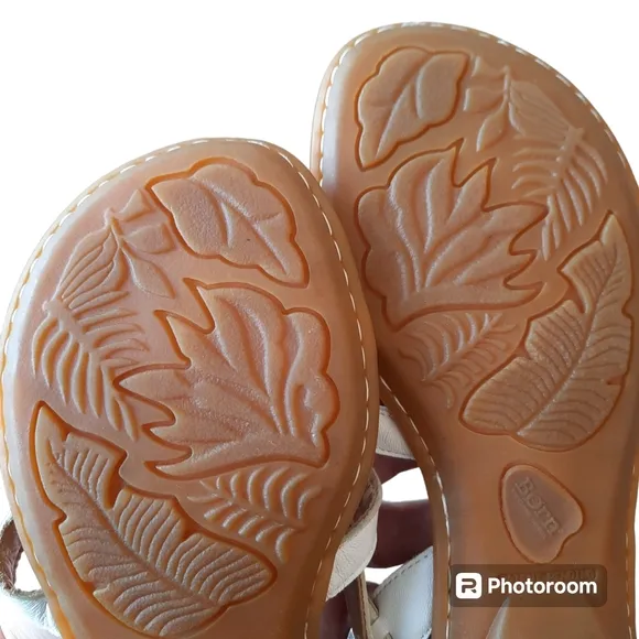 Born Ankle Strap Comfort Sandals Leather Cushion Strappy Boho Vacation NEW 7