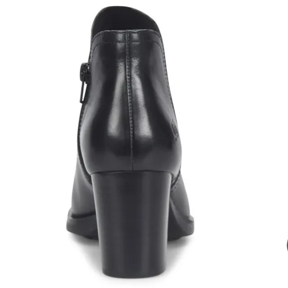 Born Olivia  Leather Boots